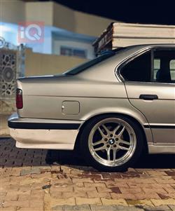 بی ئێم دەبڵیو سیریەس 5